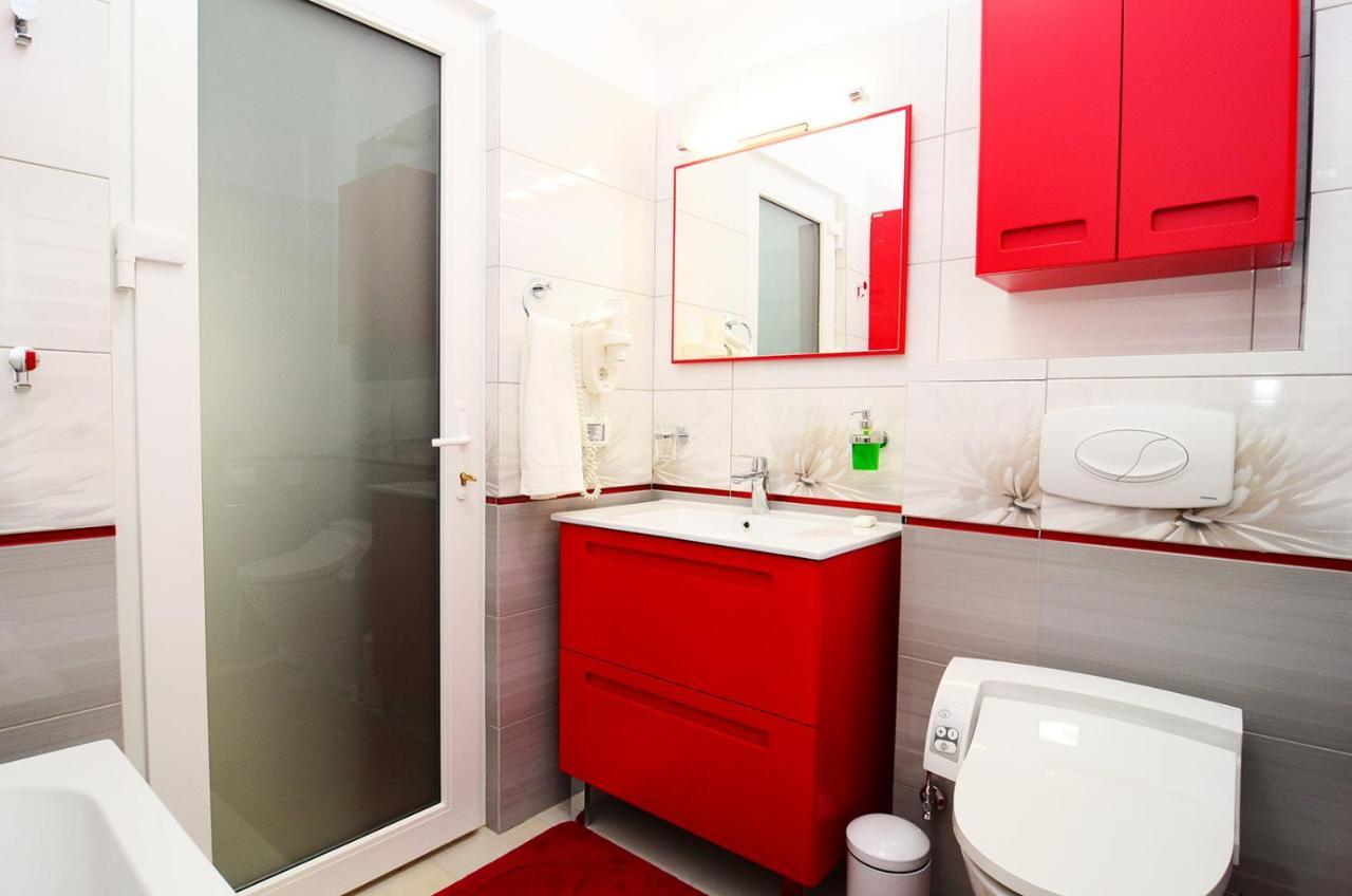 Luxury Apartment By The Park / Arch Of Triumph بوخارست المظهر الخارجي الصورة